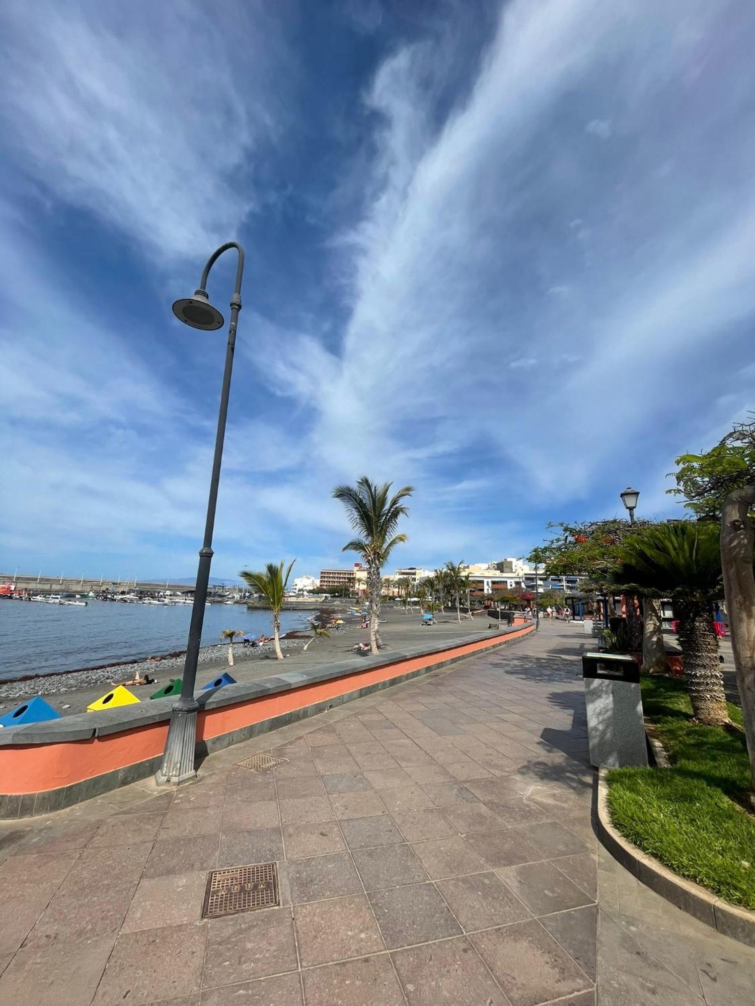 Seaside Paradise - 2 Bedroom Apartment With Ocean Views & Air Conditioning In Playa San Juan 外观 照片