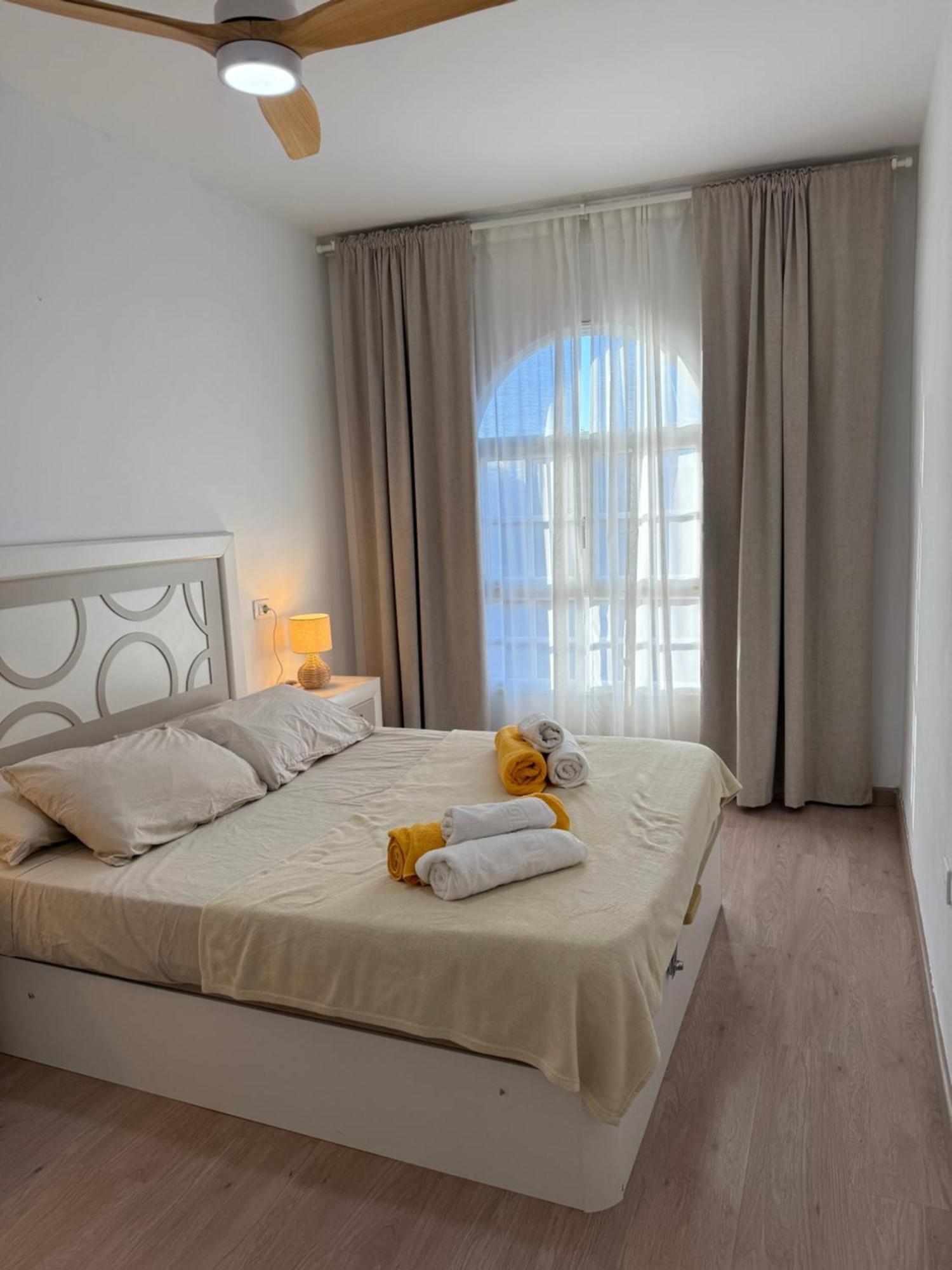 Seaside Paradise - 2 Bedroom Apartment With Ocean Views & Air Conditioning In Playa San Juan 外观 照片